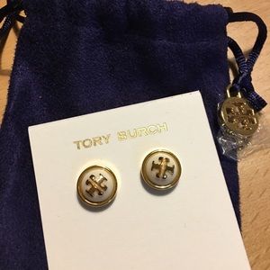❤️SOLD❤️Tory Burch Melodies Pearl Earrings
